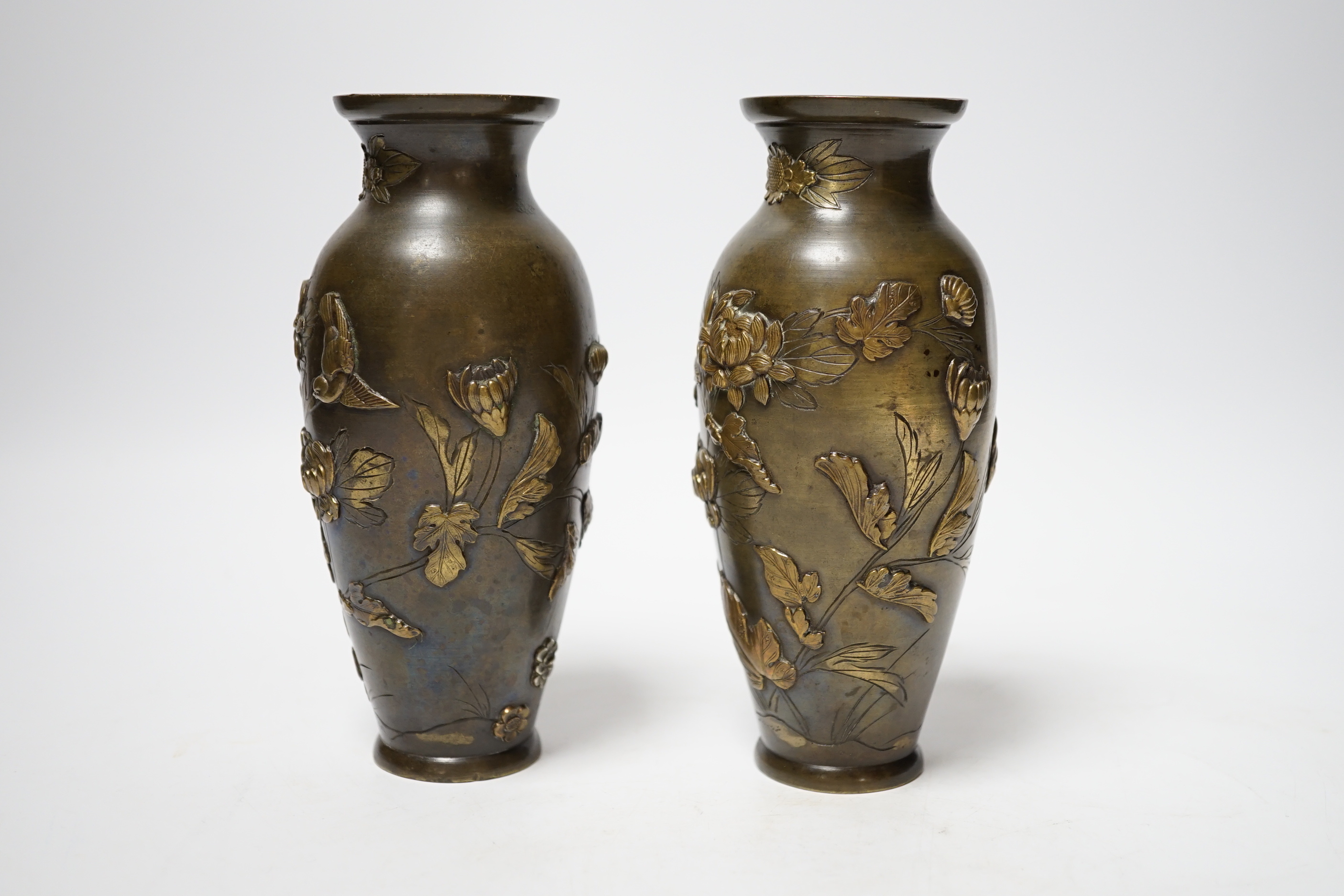 A pair of 19th century Japanese bronze vases, 15.5cm